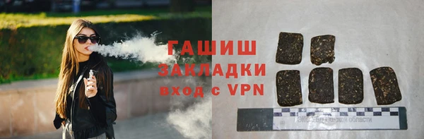 ешки Михайлов